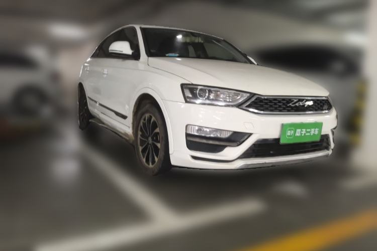 Used Zotye SR7 2016 1.5T Manual Cube Heart Edition China V Standard Front Right 45 Deg