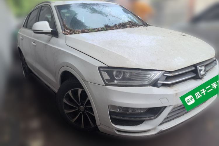 Used Zotye SR7 2016 1.5T CVT Cube Heart Edition China IV Standard Front Right 45 Deg