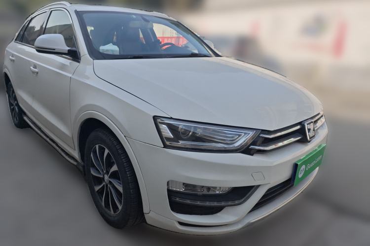 Used Zotye SR7 2016 1.5T CVT Cube Heart Edition China V Standard Front Right 45 Deg