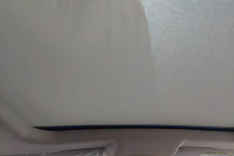 Used Zotye SR7 2016 1.5T Manual Cube Heart Edition China IV Standard Headliner