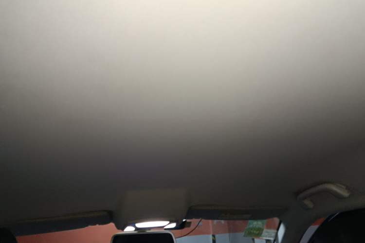 Used Zotye SR7 2016 1.5T Manual Cube Road Edition China V Standard Headliner