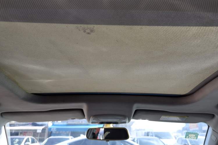 Used Zotye SR7 2016 1.5T CVT Cube Heart Edition China IV Standard Headliner