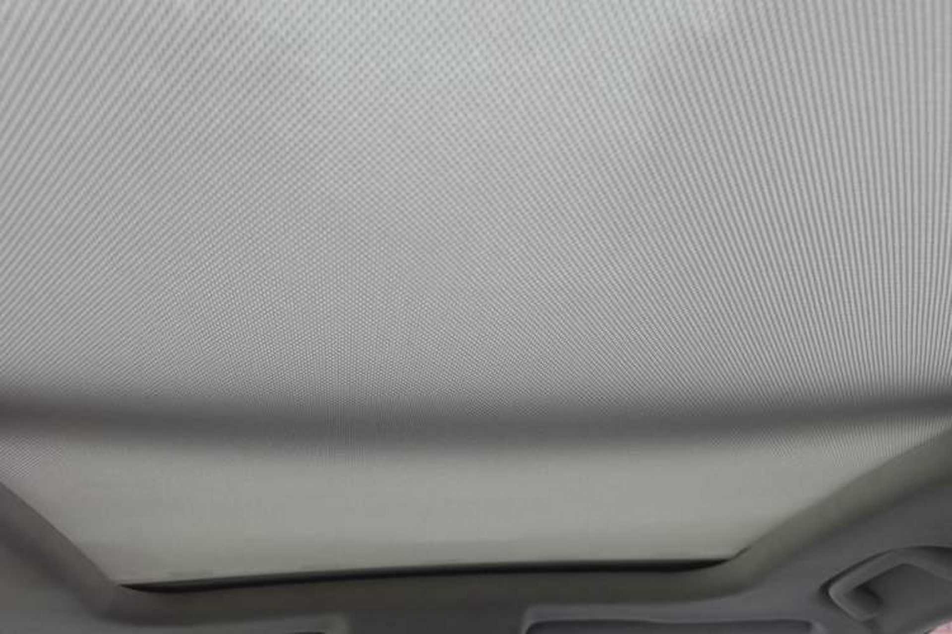 Used Zotye SR7 2016 1.5T Manual Cube Heart Edition China IV Standard Headliner