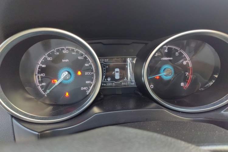 Used Zotye SR7 2016 1.5T Manual Cube Heart Edition China IV Standard Instrument Cluster