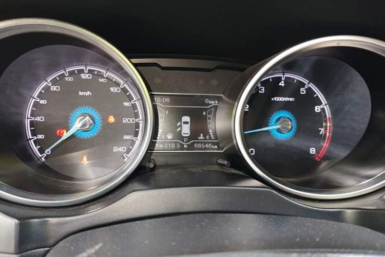 Used Zotye SR7 2016 1.5T CVT Cube Road Edition China V Standard Instrument Cluster
