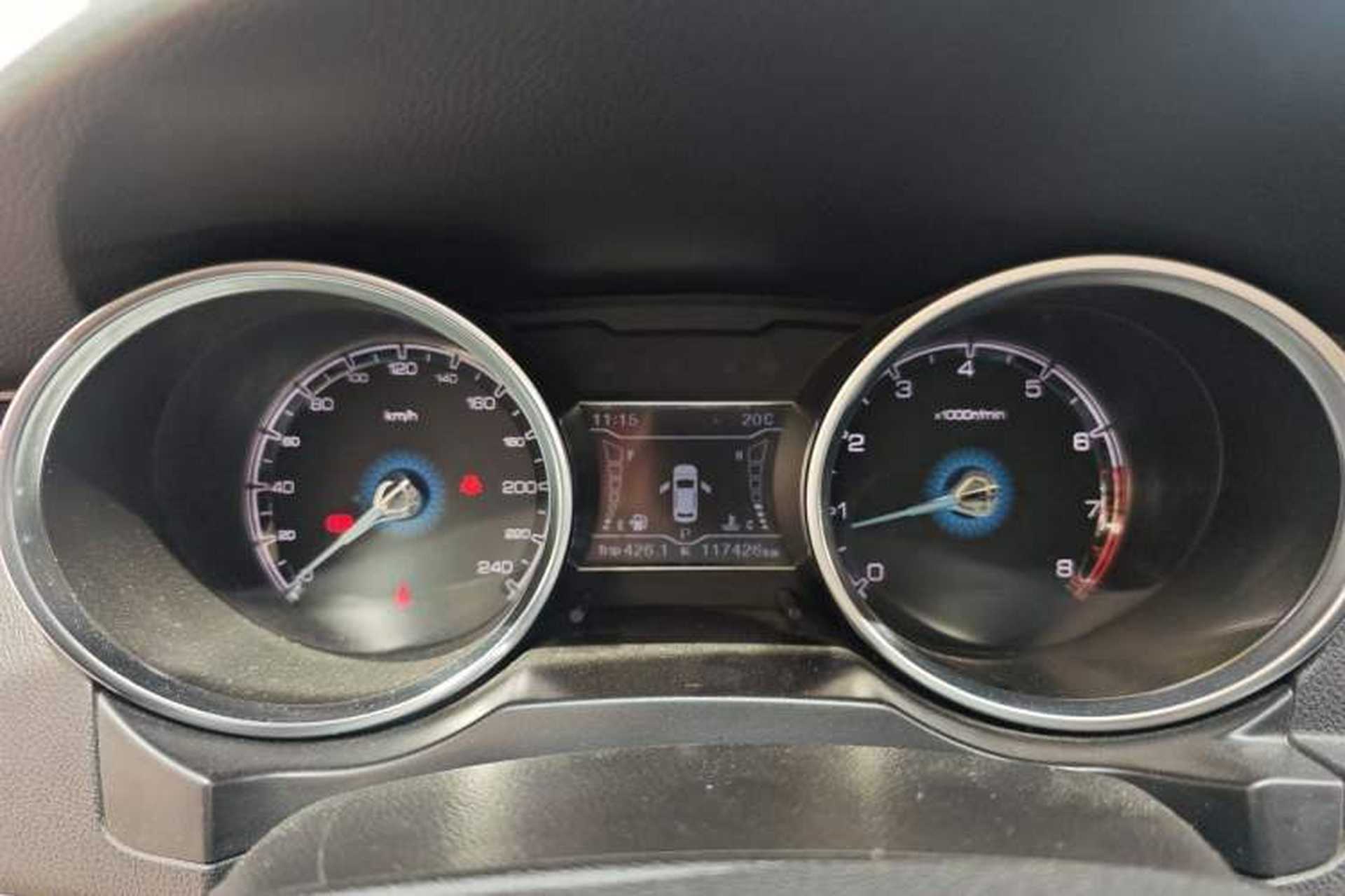 Used Zotye SR7 2016 1.5T CVT Cube Heart Edition China V Standard Instrument Cluster