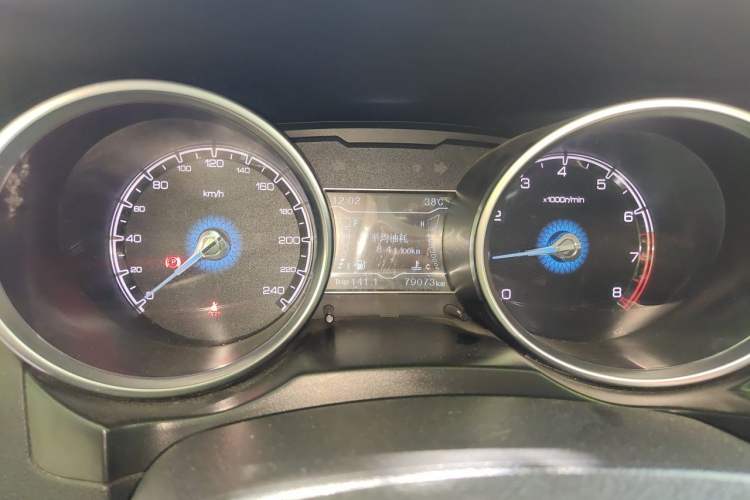 Used Zotye SR7 2016 1.5T Manual Cube Heart Edition China V Standard Instrument Cluster
