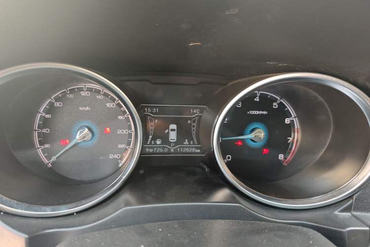 Used Zotye SR7 2016 1.5T CVT Cube Heart Edition China V Standard Instrument Cluster