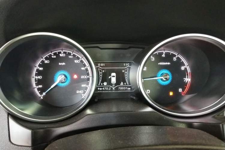 Used Zotye SR7 2016 1.5T CVT Cube Heart Edition China IV Standard Instrument Cluster