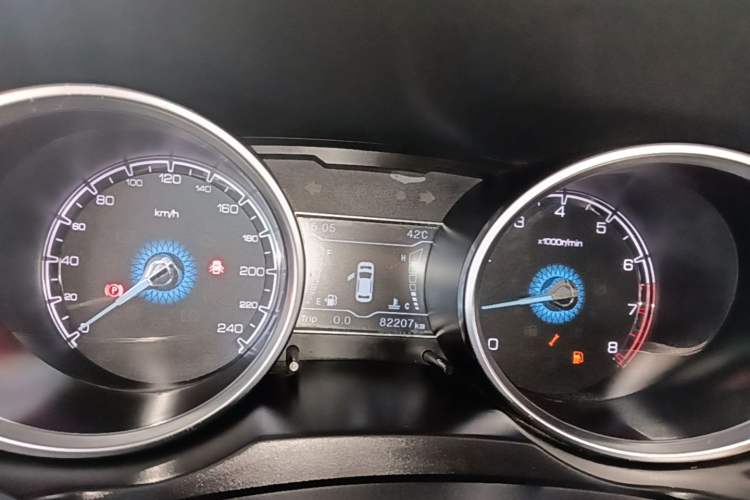 Used Zotye SR7 2016 1.5T Manual Cube Heart Edition China IV Standard Instrument Cluster