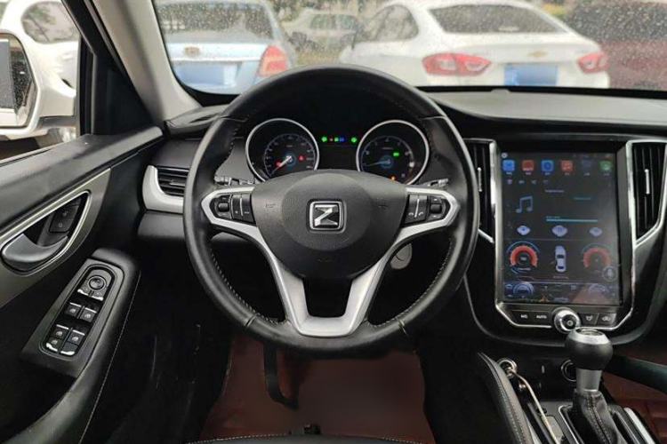 Used Zotye SR7 2016 1.5T CVT Cube Road Edition China V Standard Interior 2