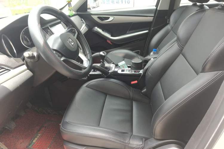 Used Zotye SR7 2016 1.5T Manual Cube Road Edition China V Standard Left Front Seat