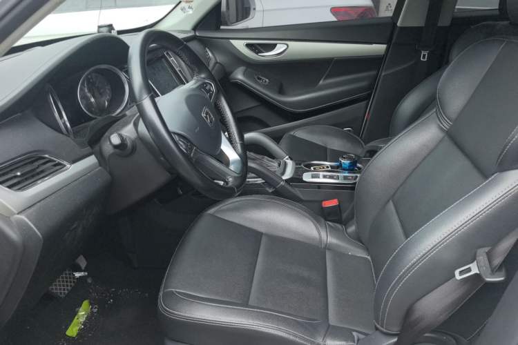 Used Zotye SR7 2016 1.5T CVT Cube Road Edition China V Standard Left Front Seat