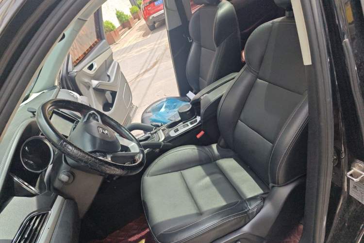 Used Zotye SR7 2016 1.5T CVT Cube Heart Edition China V Standard Left Front Seat