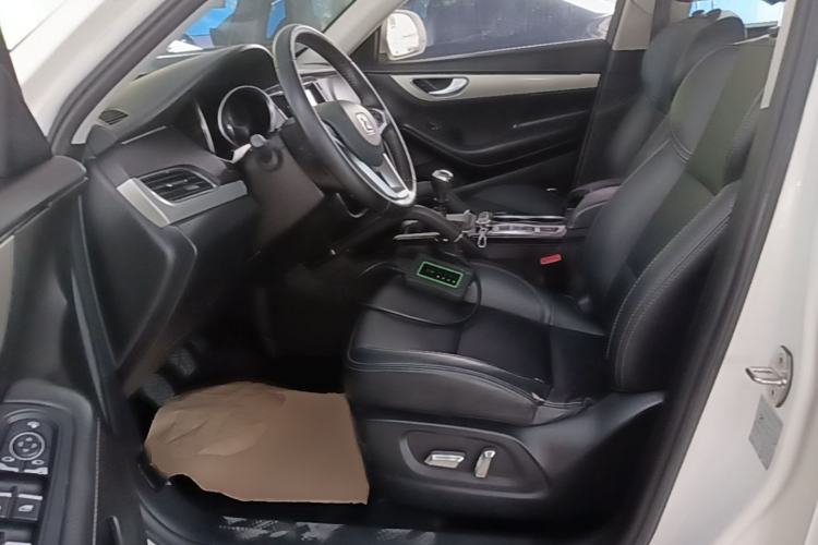 Used Zotye SR7 2016 1.5T Manual Cube Heart Edition China IV Standard Left Front Seat