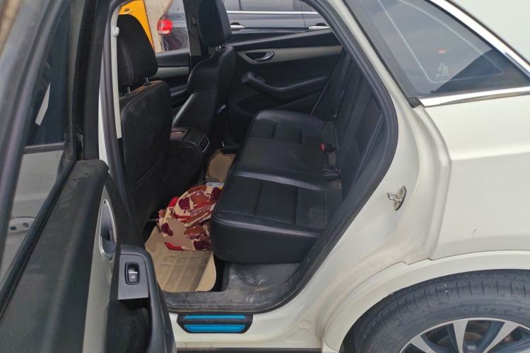 Used Zotye SR7 2016 1.5T CVT Cube Road Edition China IV Standard Left Rear Seat