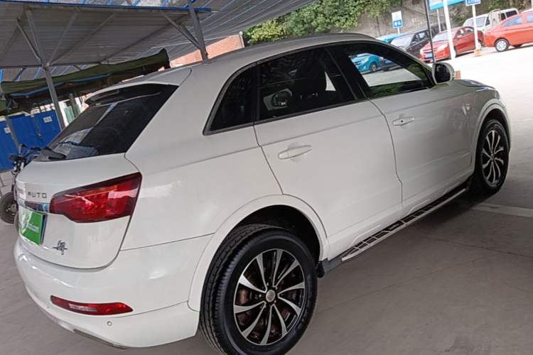 Used Zotye SR7 2016 1.5T Manual Cube Heart Edition China IV Standard Rear Right 45 Deg