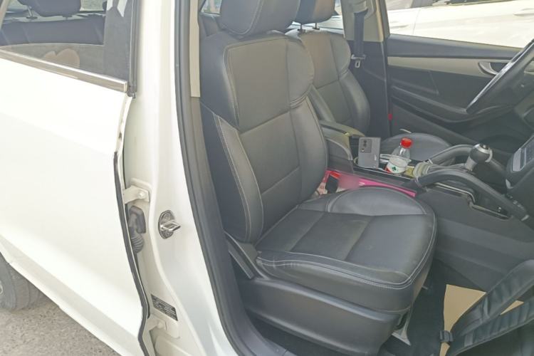 Used Zotye SR7 2016 1.5T CVT Cube Road Edition China V Standard Right Front Seat