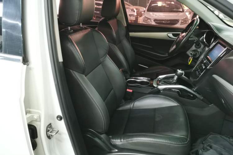 Used Zotye SR7 2016 1.5T CVT Magic Cube Door Edition China V Standard Right Front Seat