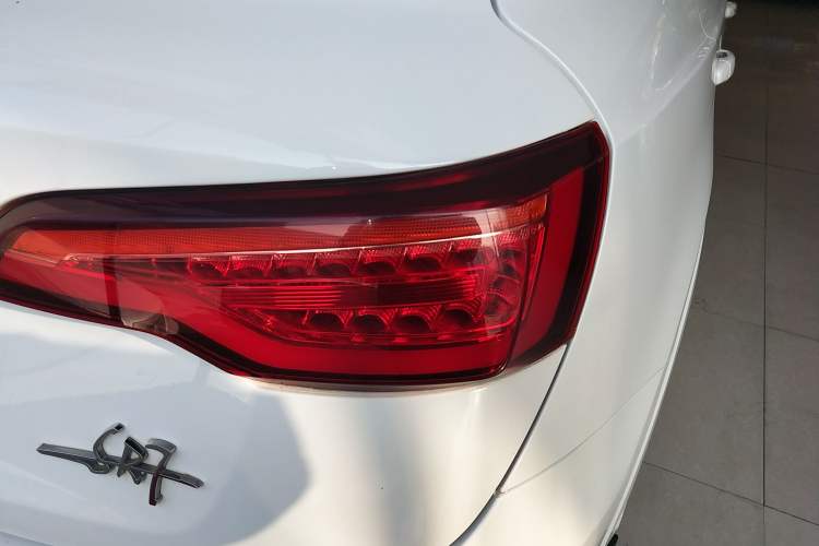 Used Zotye SR7 2016 1.5T CVT Cube Heart Edition China IV Standard Right Rear Taillight