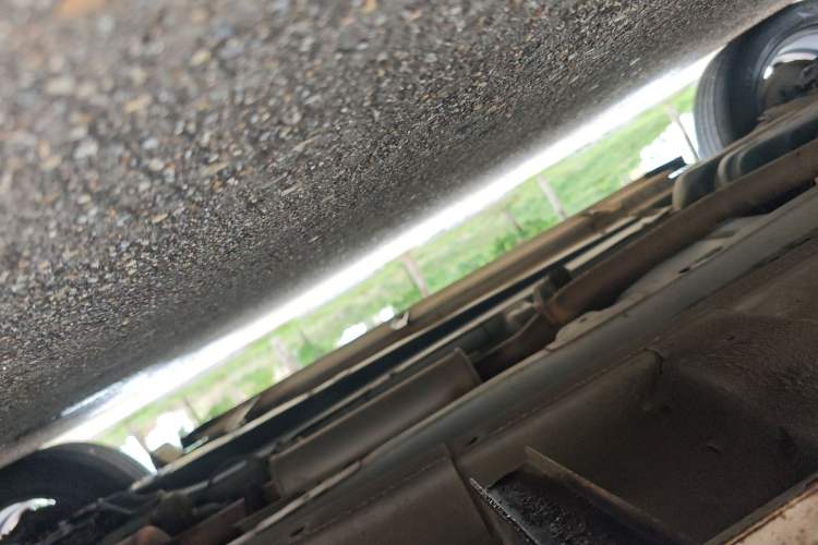 Used Zotye SR7 2016 1.5T CVT Cube Heart Edition China V Standard Right Side Sill