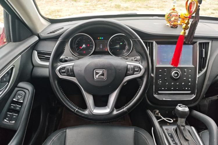 Used Zotye SR7 2016 1.5T CVT Cube Road Edition China IV Standard Steering Wheel