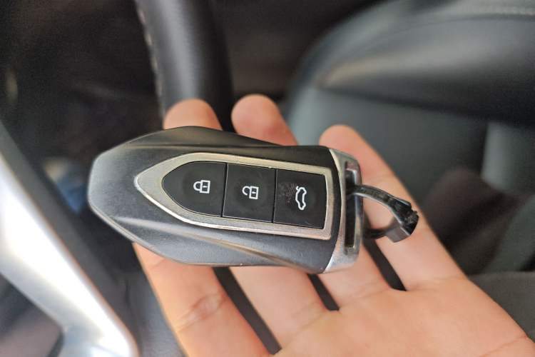 Used Zotye SR7 2016 1.5T CVT Cube Heart Edition China V Standard Vehicle Key