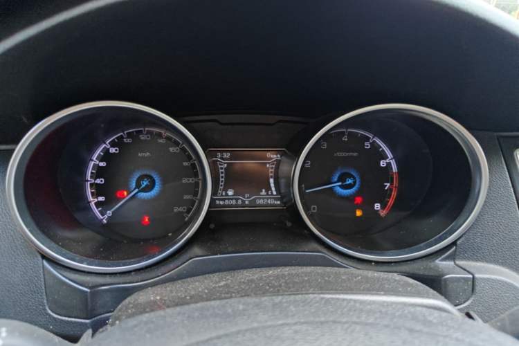 Used Zotye SR7 2017 1.5T CVT Cube Road Edition Instrument Cluster