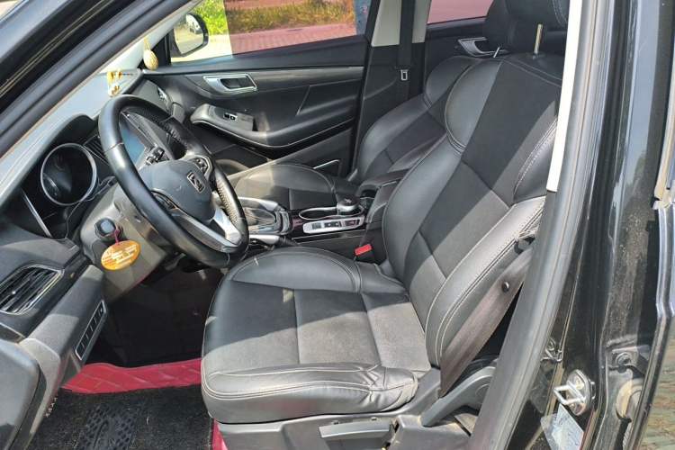 Used Zotye SR7 2017 1.5T CVT Cube Road Edition Left Front Seat