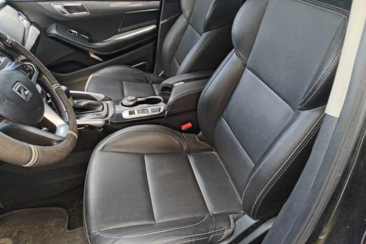 Used Zotye SR7 2017 1.5T CVT Cube Road Edition Left Front Seat