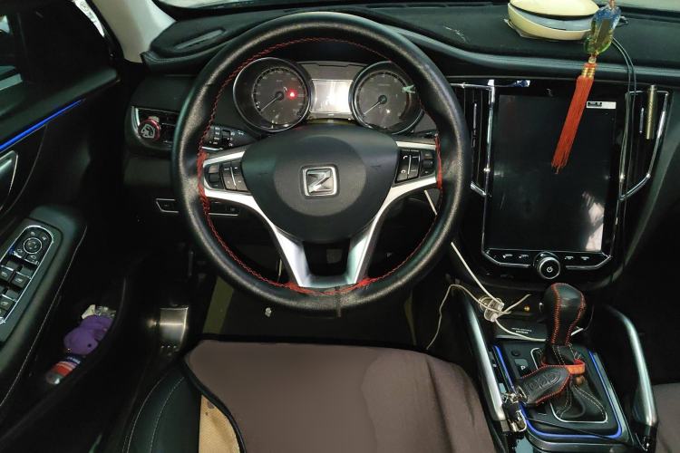 Used Zotye SR7 2017 1.5T CVT Cube Dream Edition Steering Wheel