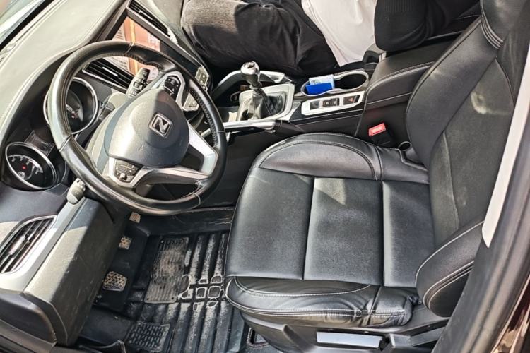 Used Zotye SR7 2017 1.5T Manual Cube Road Edition Driver Seat