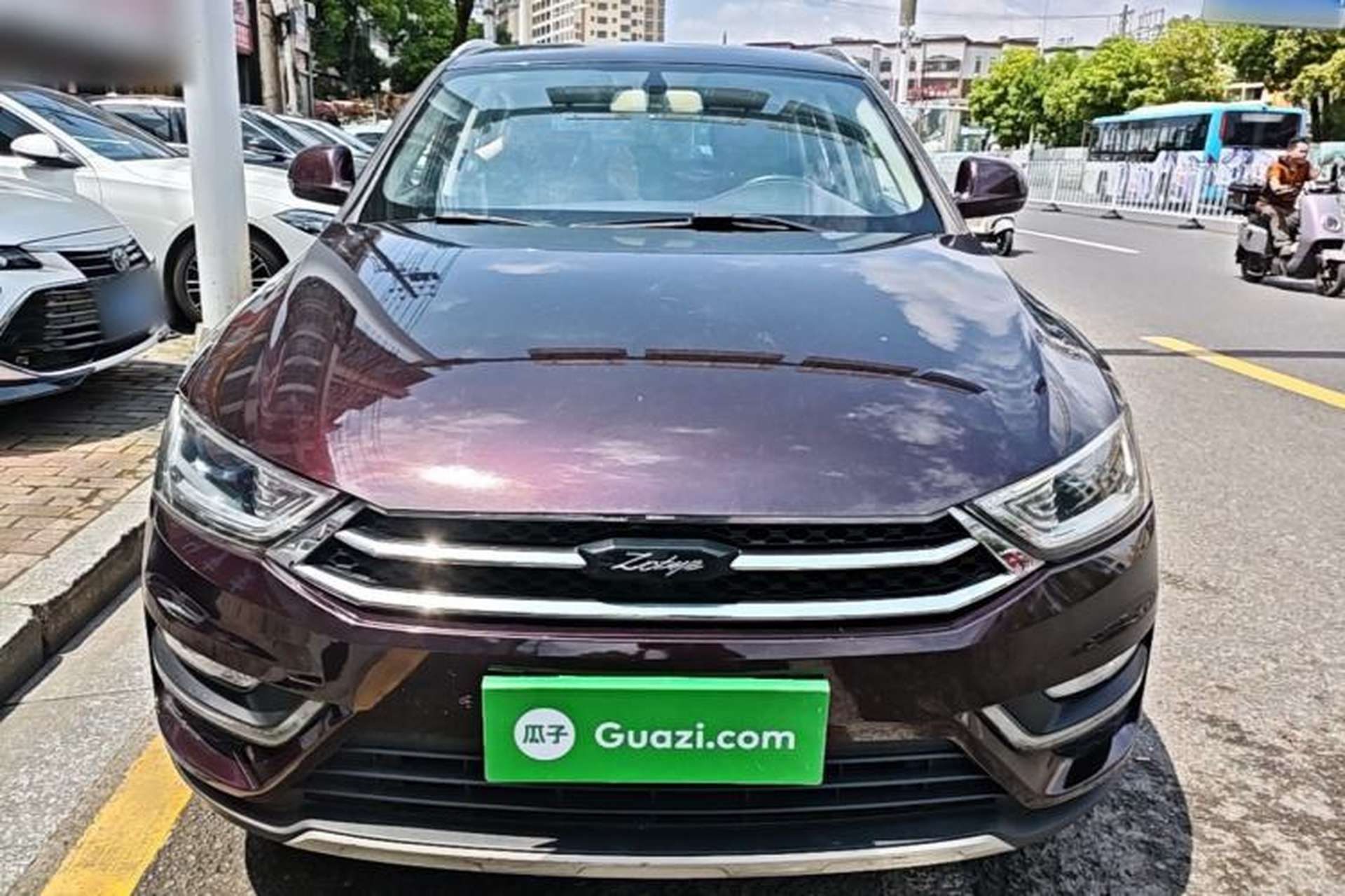 Used Zotye SR7 2017 1.5T Manual Cube Road Edition Front
