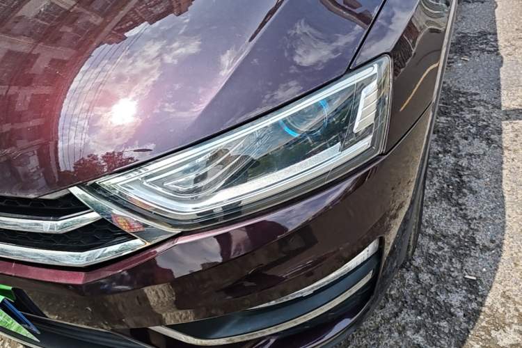 Used Zotye SR7 2017 1.5T Manual Cube Road Edition Left Front Headlight