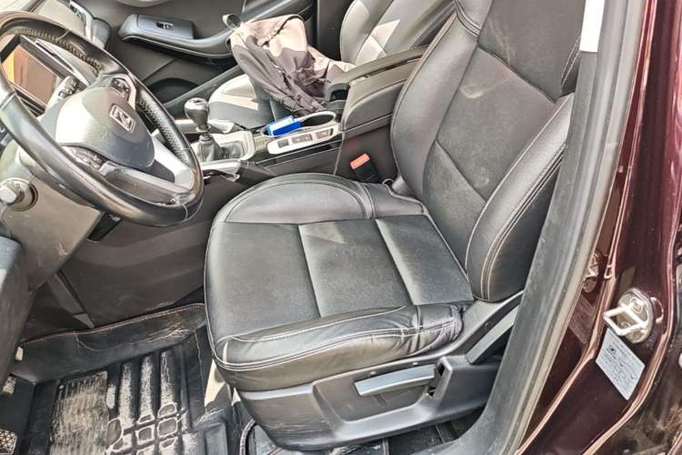 Used Zotye SR7 2017 1.5T Manual Cube Road Edition Left Front Seat