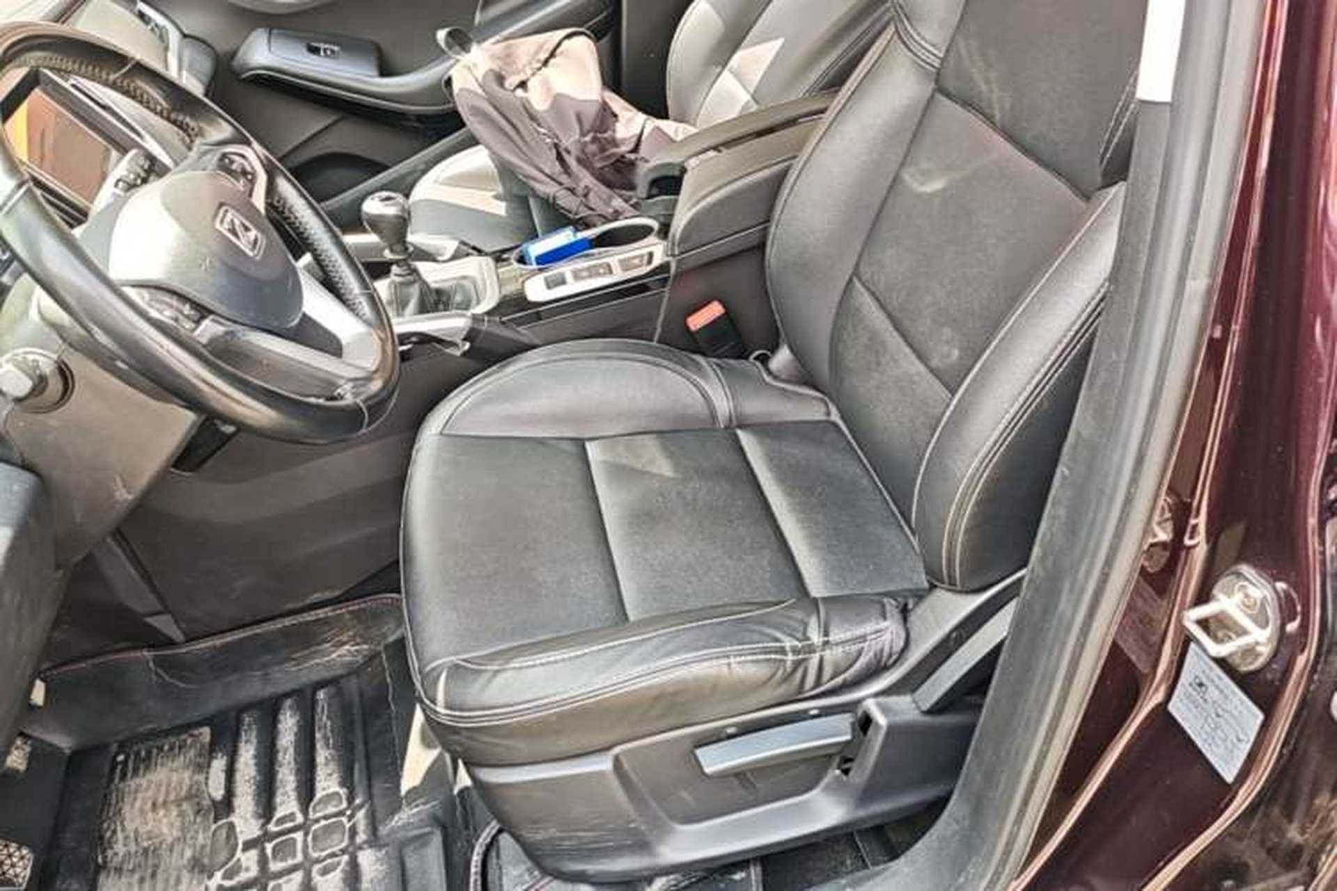 Used Zotye SR7 2017 1.5T Manual Cube Road Edition Left Front Seat