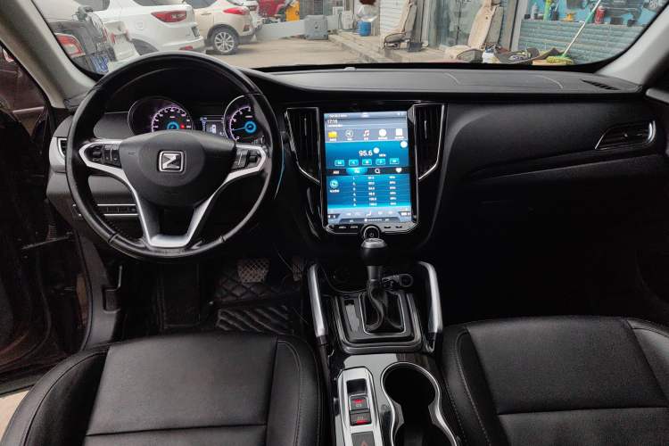 Used Zotye SR7 2017 1.5T CVT Cube Heart Edition Center Console