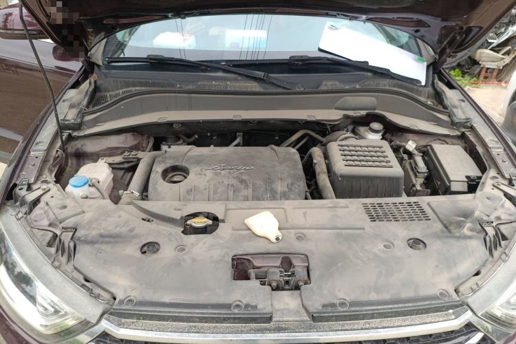 Used Zotye SR7 2017 1.5T Manual - Magic Cube Heart Edition Engine Bay