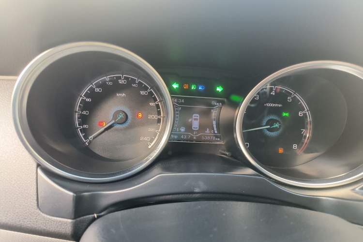 Used Zotye SR7 2017 1.5T CVT Cube Heart Edition Instrument Cluster