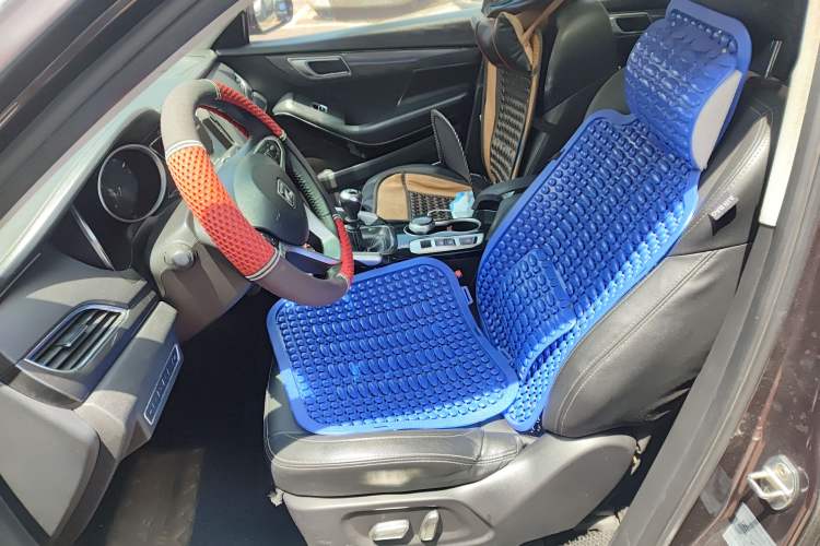 Used Zotye SR7 2017 1.5T Manual Cube Dream Edition Left Front Seat