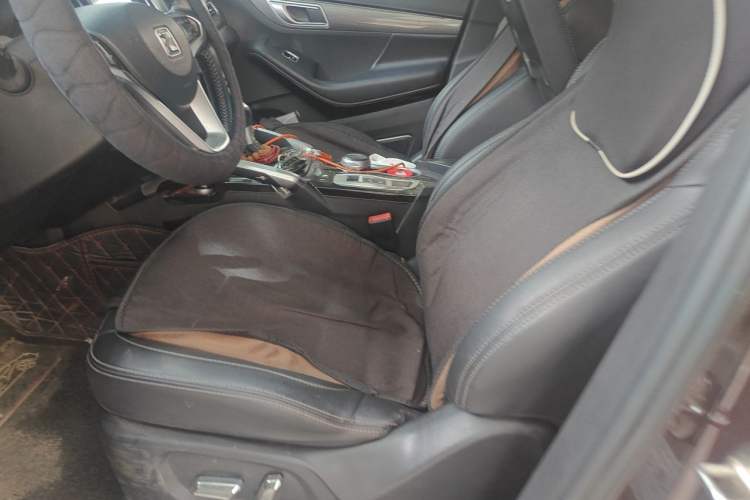 Used Zotye SR7 2017 1.5T CVT Cube Dream Edition Left Front Seat
