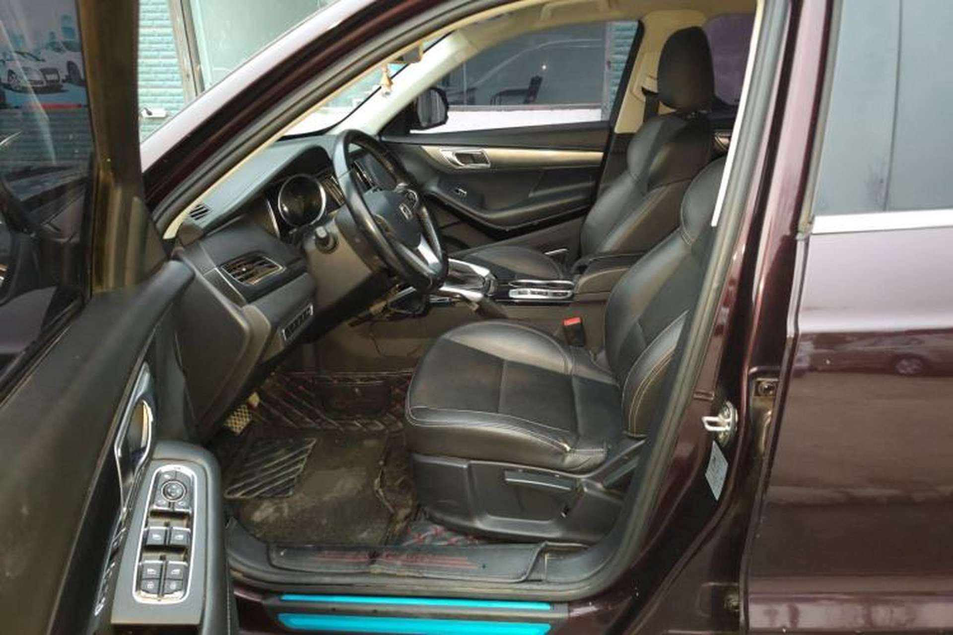 Used Zotye SR7 2017 1.5T CVT Cube Heart Edition Left Front Seat