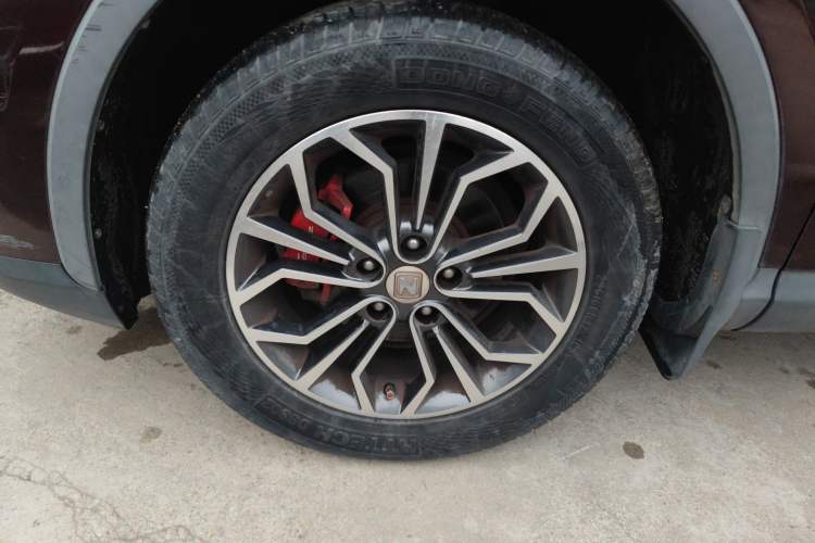 Used Zotye SR7 2017 1.5T CVT Cube Heart Edition Left Front Wheel Hub