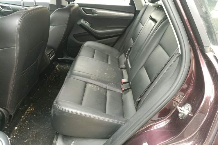 Used Zotye SR7 2017 1.5T Manual - Magic Cube Heart Edition Left Rear Seat
