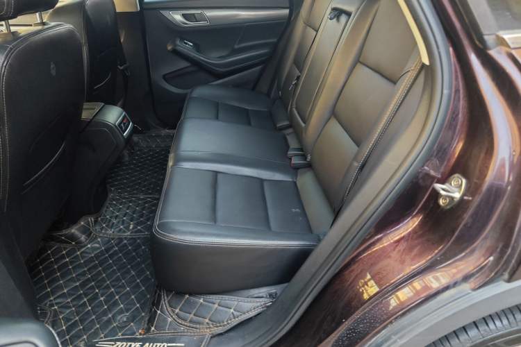 Used Zotye SR7 2017 1.5T Manual - Magic Cube Heart Edition Left Rear Seat
