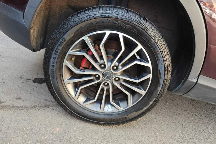 Used Zotye SR7 2017 1.5T Manual - Magic Cube Heart Edition Right Rear Wheel Hub