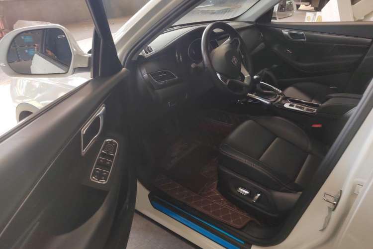 Used Zotye SR7 2017 1.5T CVT Cube Dream Edition Driver Seat
