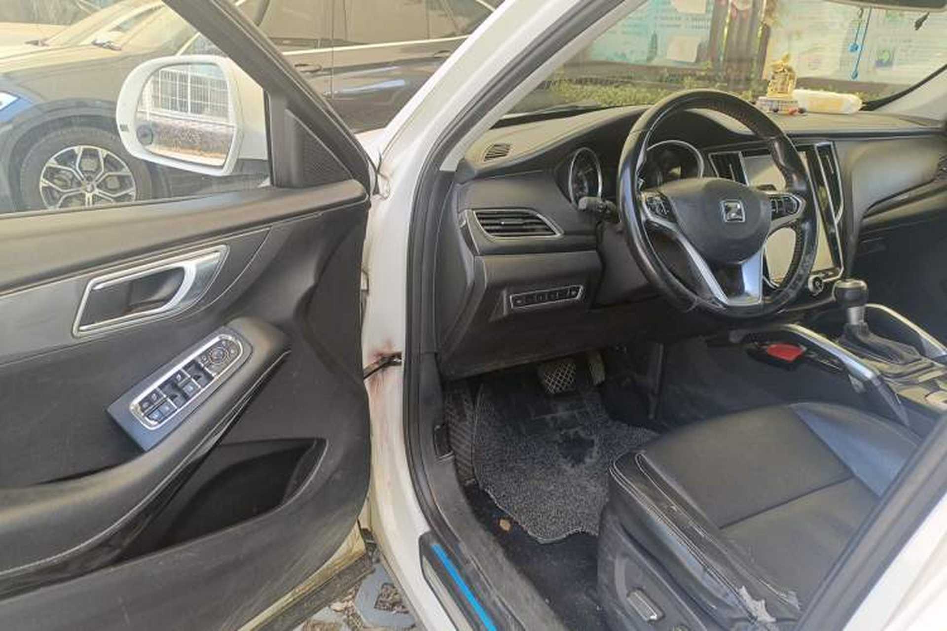 Used Zotye SR7 2017 1.5T CVT Cube Dream Edition Driver Seat