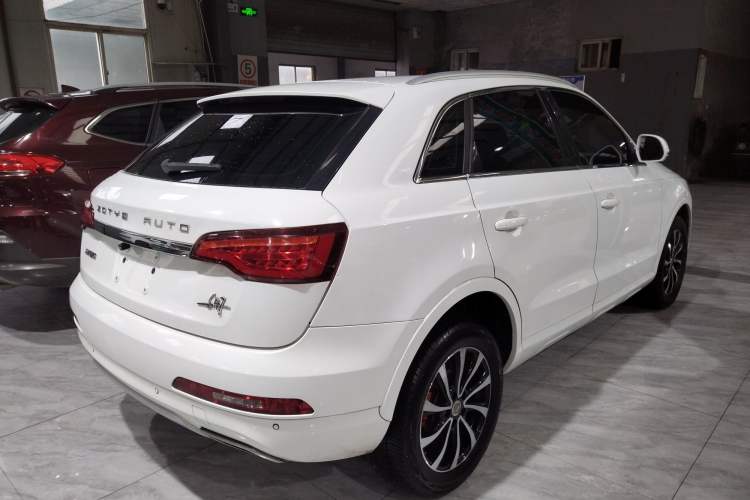 Used Zotye SR7 2017 1.5T CVT Cube Road Edition Exterior 5