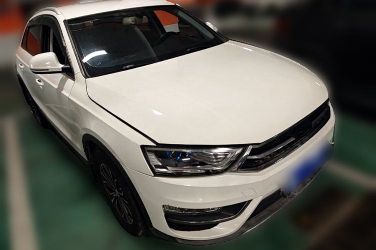 Used Zotye SR7 2017 1.5T Manual Cube Road Edition Front Right 45 Deg